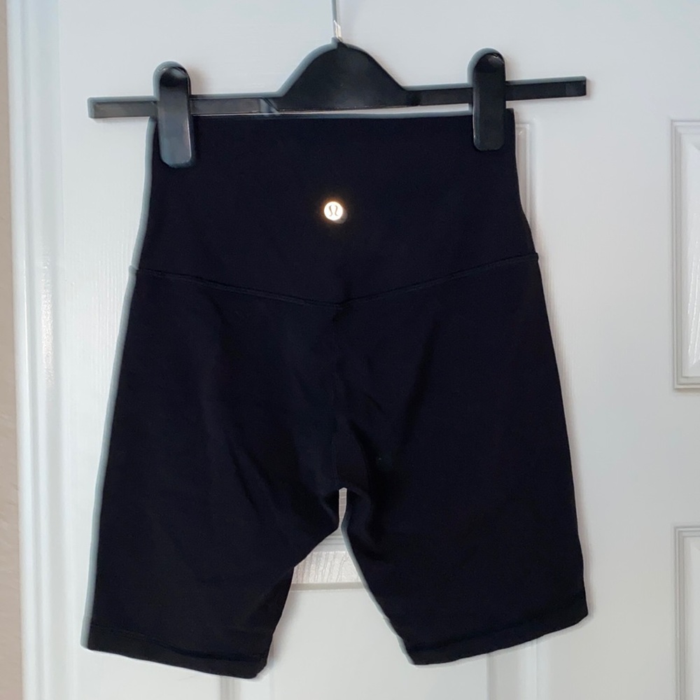 Align biker shorts
